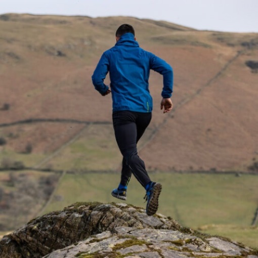 Inov-8 ブルー ストームシェル ウォータープルーフ ジャケット メンズ