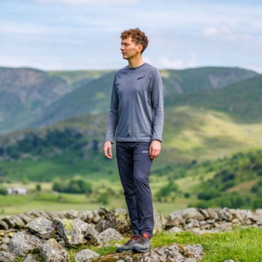 Inov-8 グラフィック Tシャツ 長袖 ''ブランド'' メンズ グレー